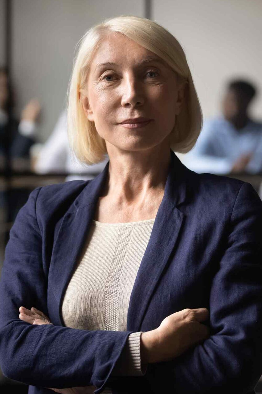 https://unilabgroup.it/wp-content/uploads/2019/02/team_04-850x1280.jpg